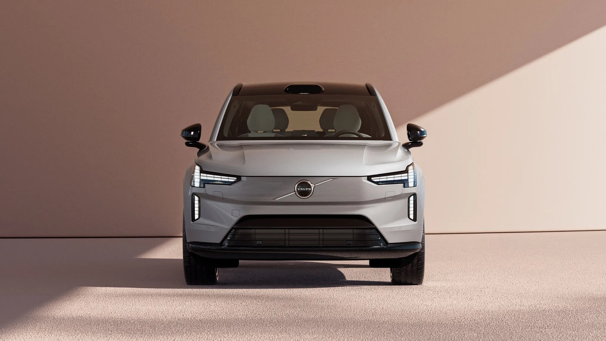 image of Volvo EX90